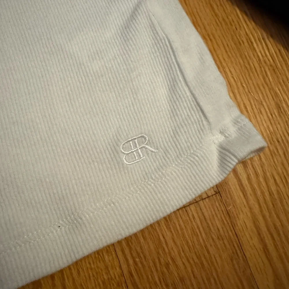 Set of 3 Banana Republic Classic Ribbed Tees - Black, Gray, and White - Picture 3 of 7